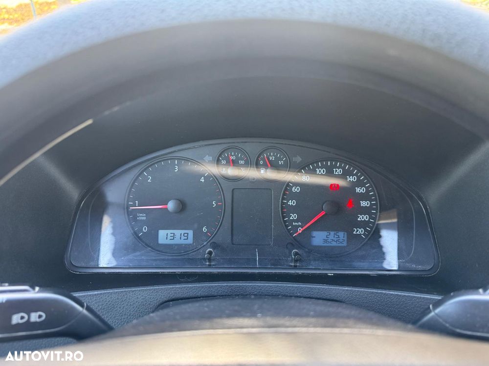 Volkswagen Transporter T5 - 22