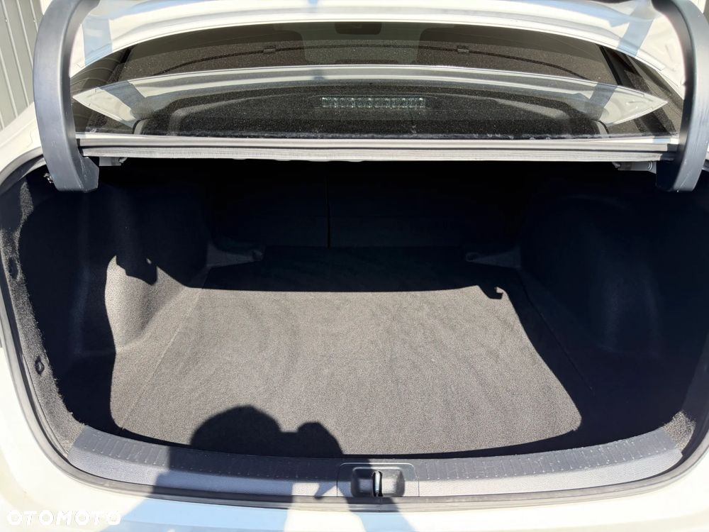 Toyota Corolla 1.8 Hybrid GR Sport - 30