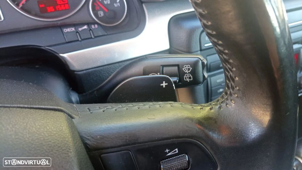 Audi A4 Avant 2.0 TDI multitronic - 13