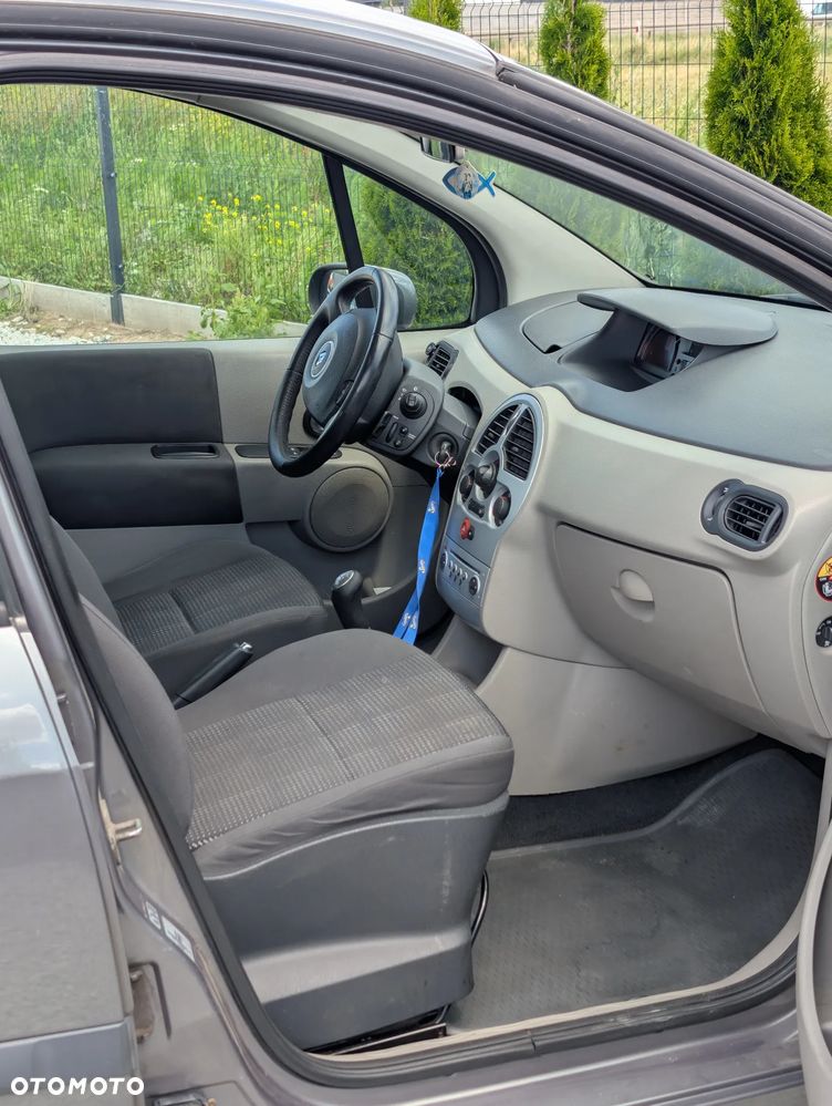 Renault Modus 1.6 16V Privilege - 18