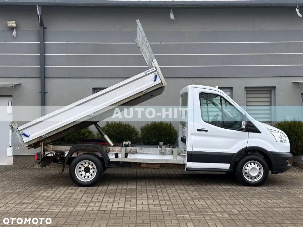 Ford Transit - 11