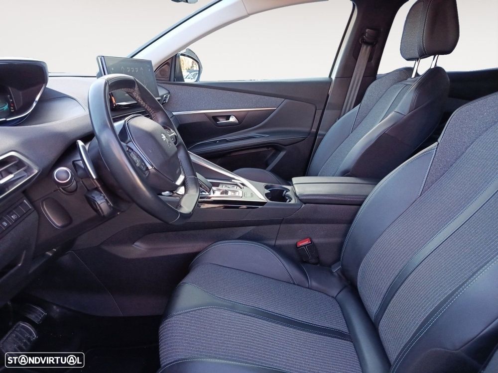 Peugeot 3008 1.6 Hybrid4 Allure Pack e-EAT8 - 9