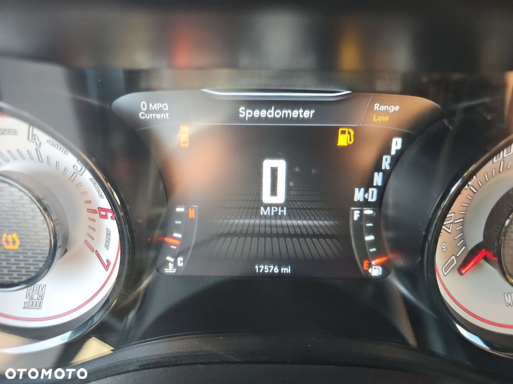 Dodge Challenger 5.7 R/T - 9