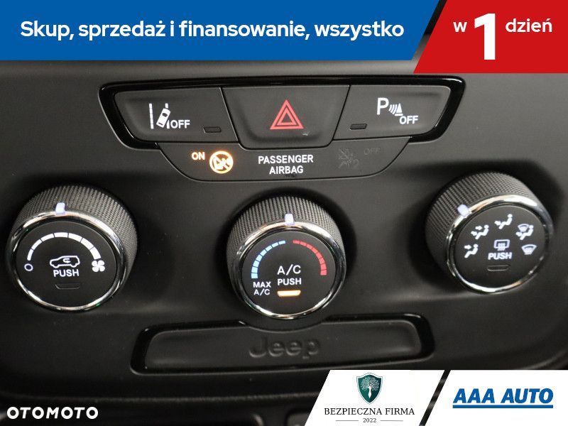 Jeep Renegade - 18