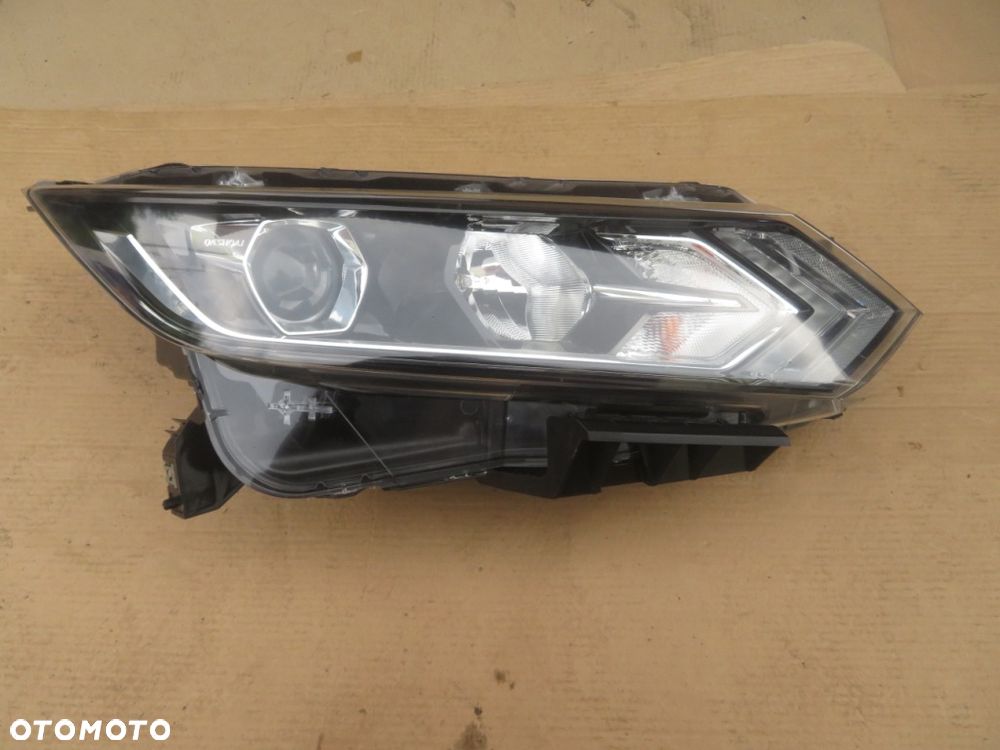 MASKA POKRYWA SILNIKA NISSAN QASHQAI J11 II LIFT 17-21R DEMONTAŻ KRAKÓW - 29