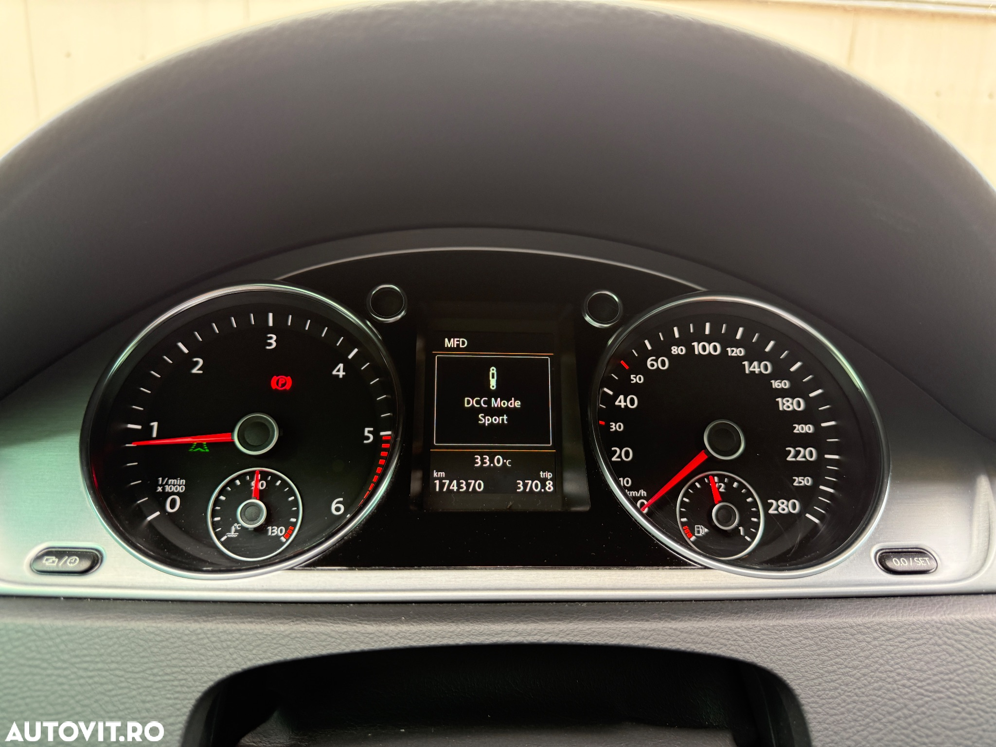 Volkswagen Passat CC 2.0 TDI 4Motion BlueMotion Technology DSG - 32