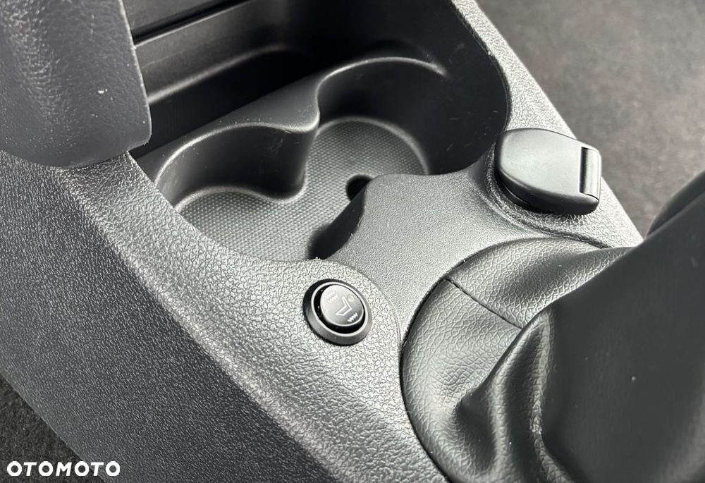 Dacia Sandero Stepway TCe 90 (S&S) Prestige - 31