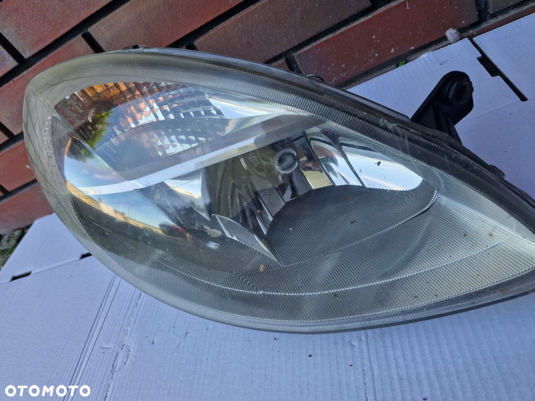 270534-00 Reflektor Prawy przód Lancia Ypsilon II - 2
