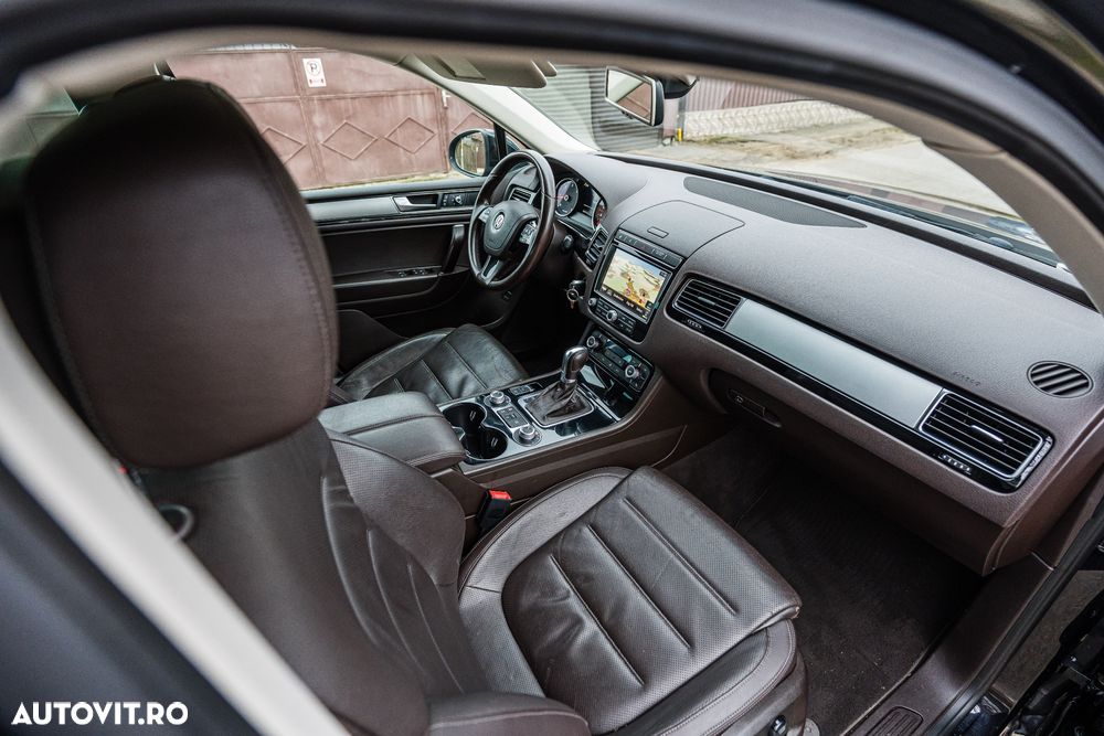 Volkswagen Touareg 3.0 V6 TDI BMT - 27