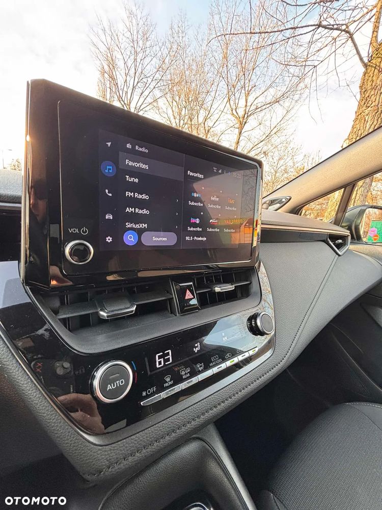 Toyota Corolla 1.6 GR Sport - 24