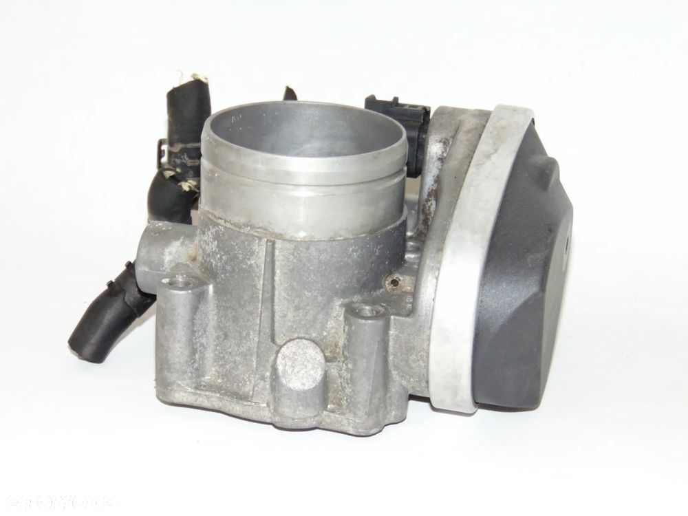 Przepustnica 06A133062AT Audi A3 VW Golf V Touran Seat Leon II 1.6 - 5
