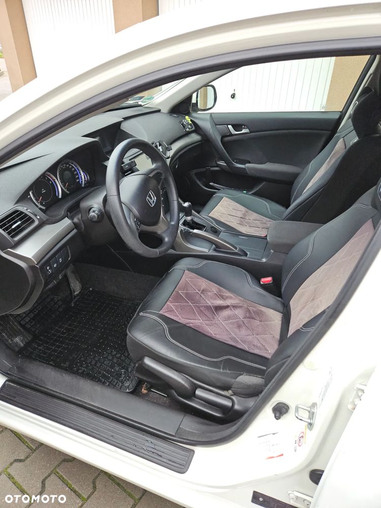 Honda Accord 2.0 Comfort - 20