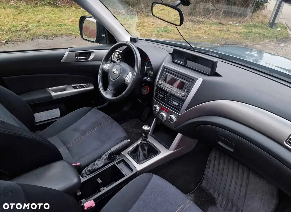 Subaru Forester 2.0D Exclusive - 2