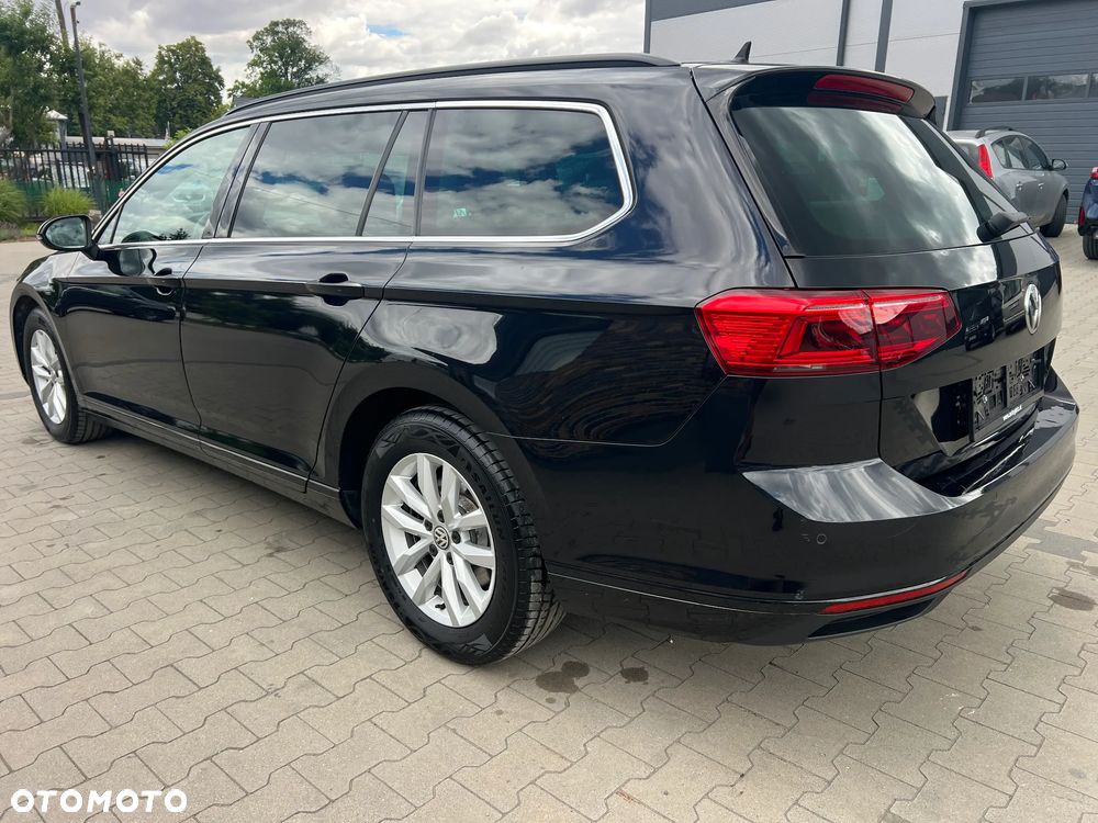 Volkswagen Passat 2.0 TDI SCR DSG Comfortline - 7