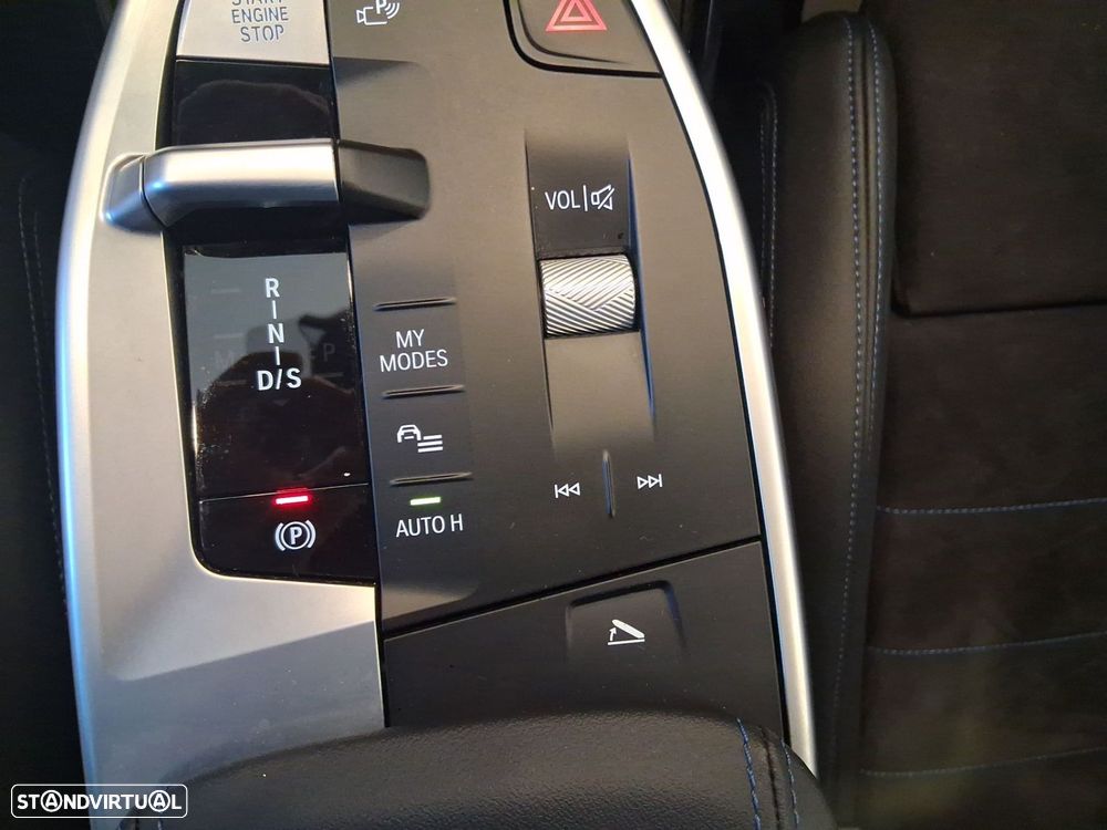 BMW X2 18 d sDrive Auto Pack M - 22