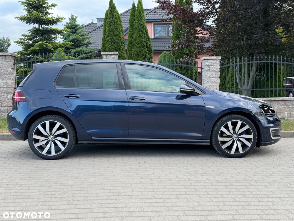 Volkswagen Golf - 7