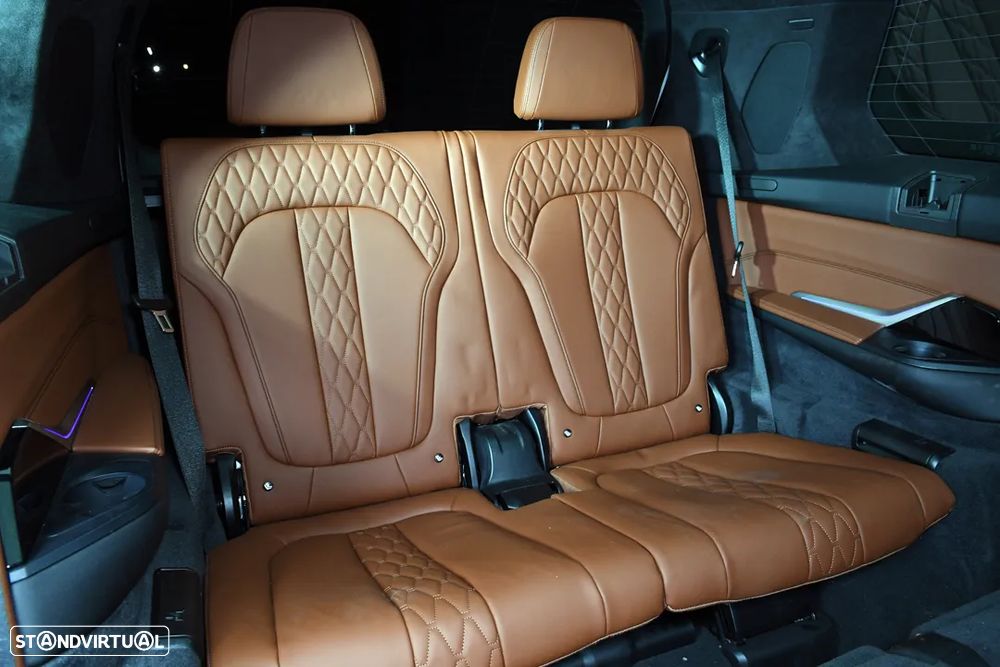 BMW X7 40 d xDrive - 12