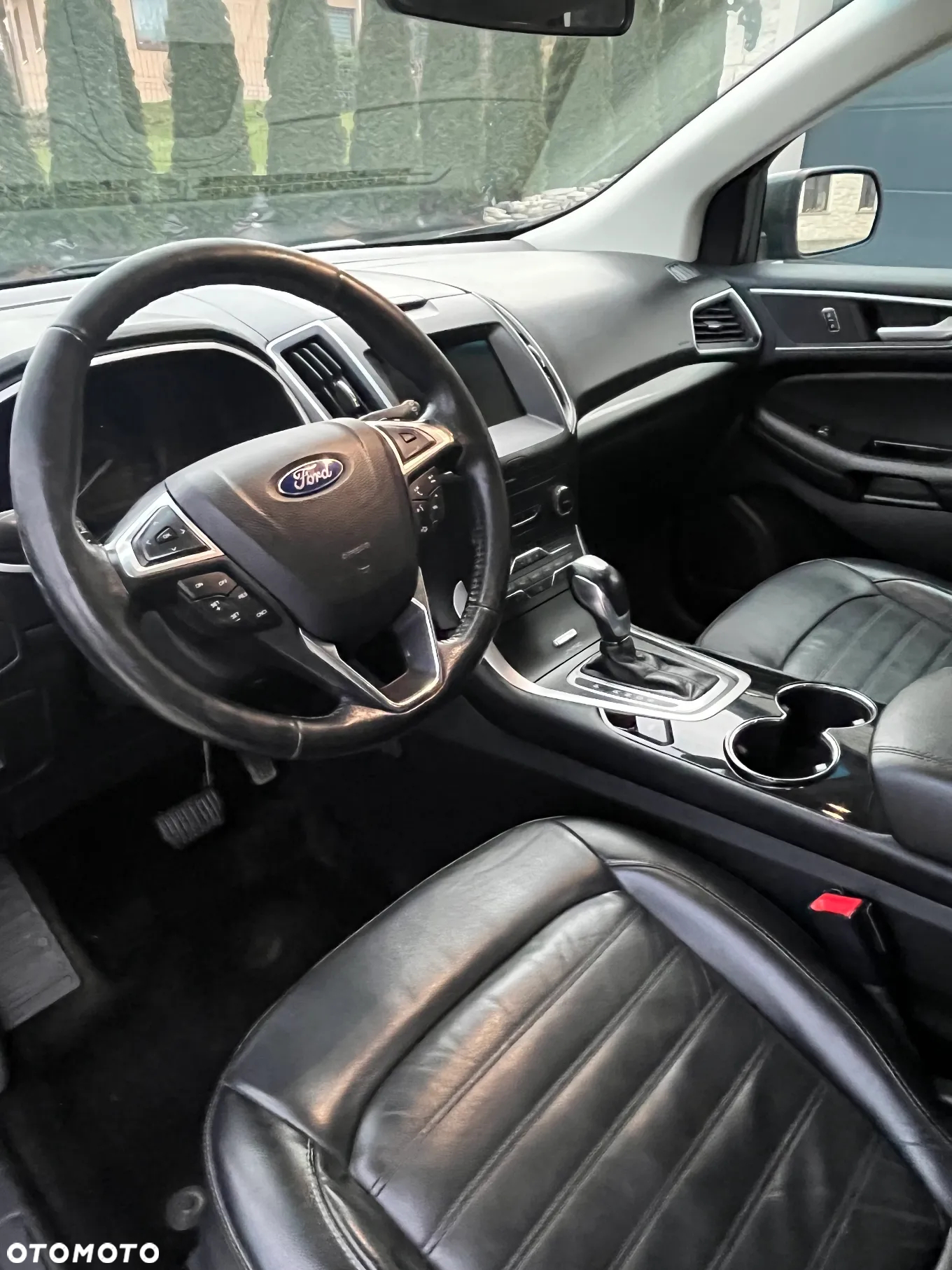 Ford Edge - 11
