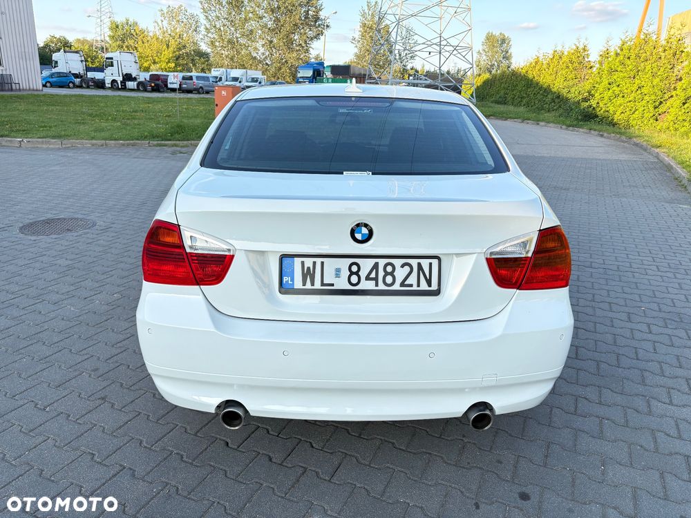 BMW Seria 3 335i - 7