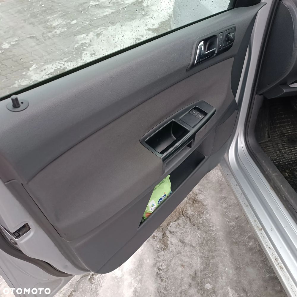 Volkswagen Polo 1.2 Comfortline - 12