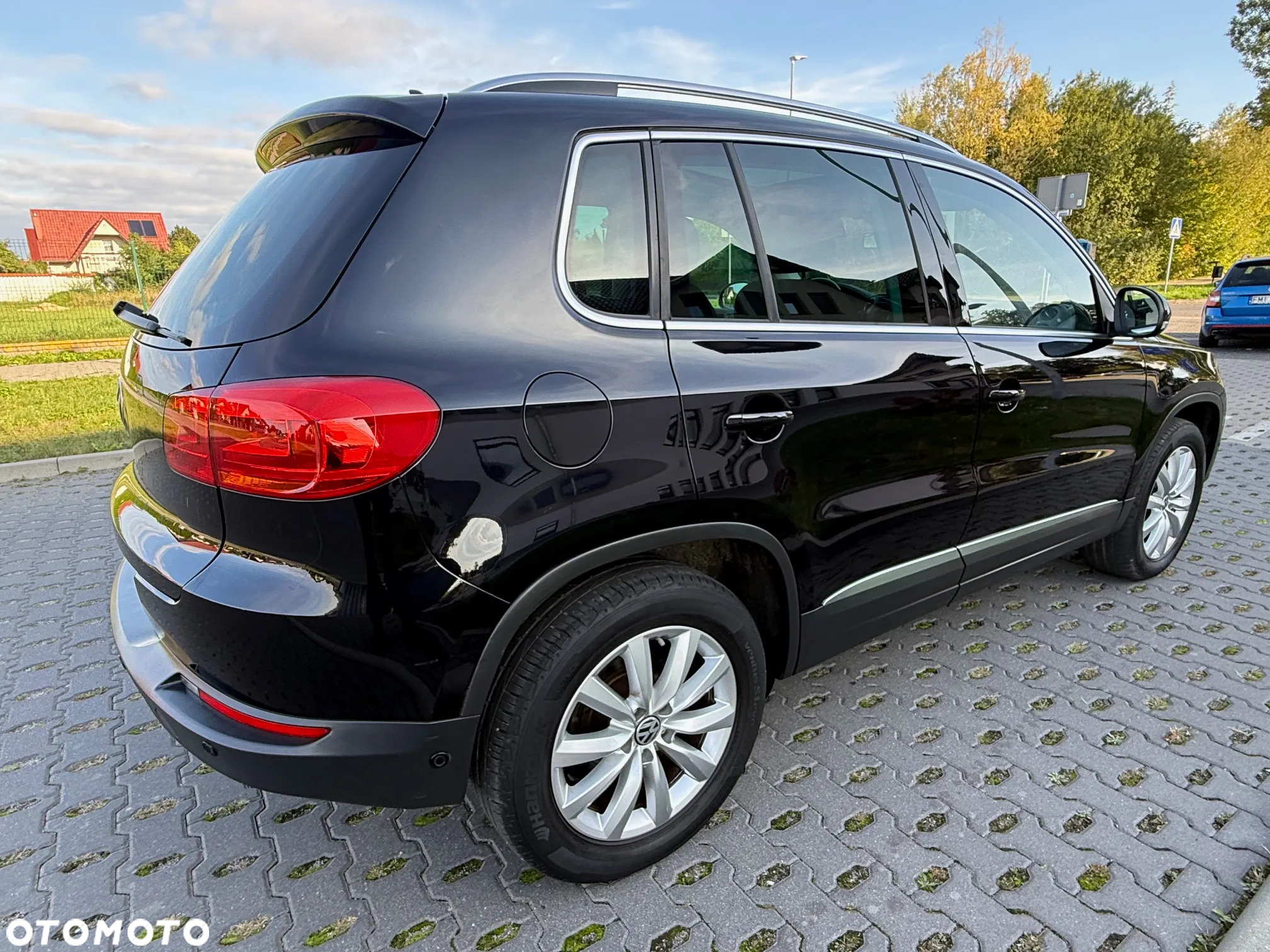 Volkswagen Tiguan 2.0 TDI DPF 4Motion BlueMotion Technology DSG Exclusive - 4