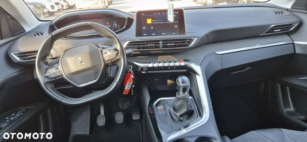 Peugeot 5008 - 25