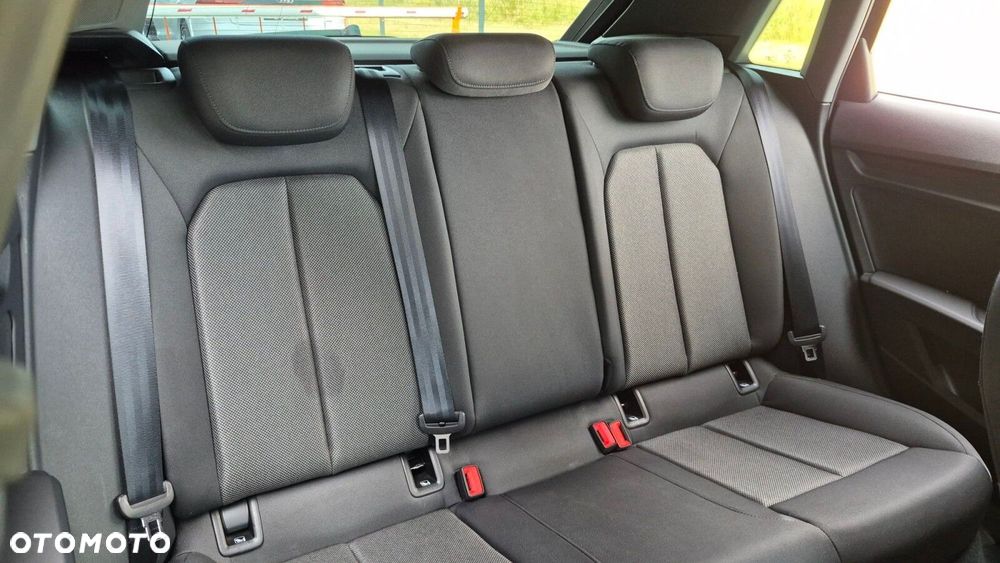 Audi A3 Sportback 30 TFSI - 13