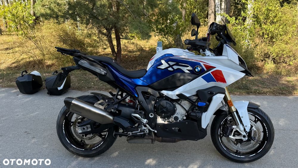 BMW XR - 1