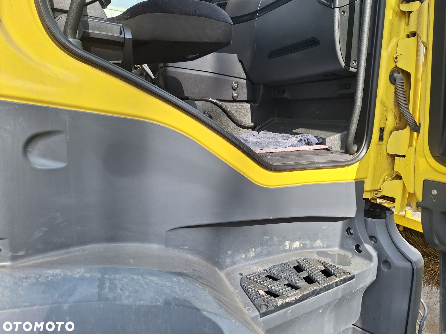 Versalift Arocs 3245 L 8X4 + Kobit - 33