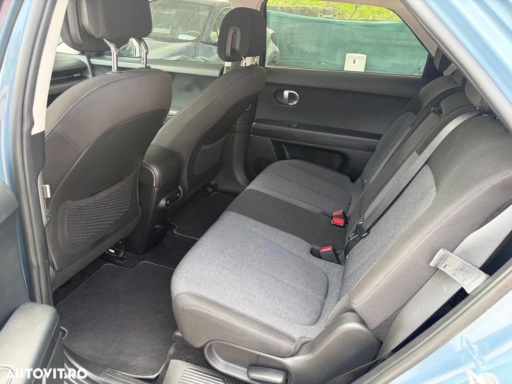 Hyundai IONIQ - 21