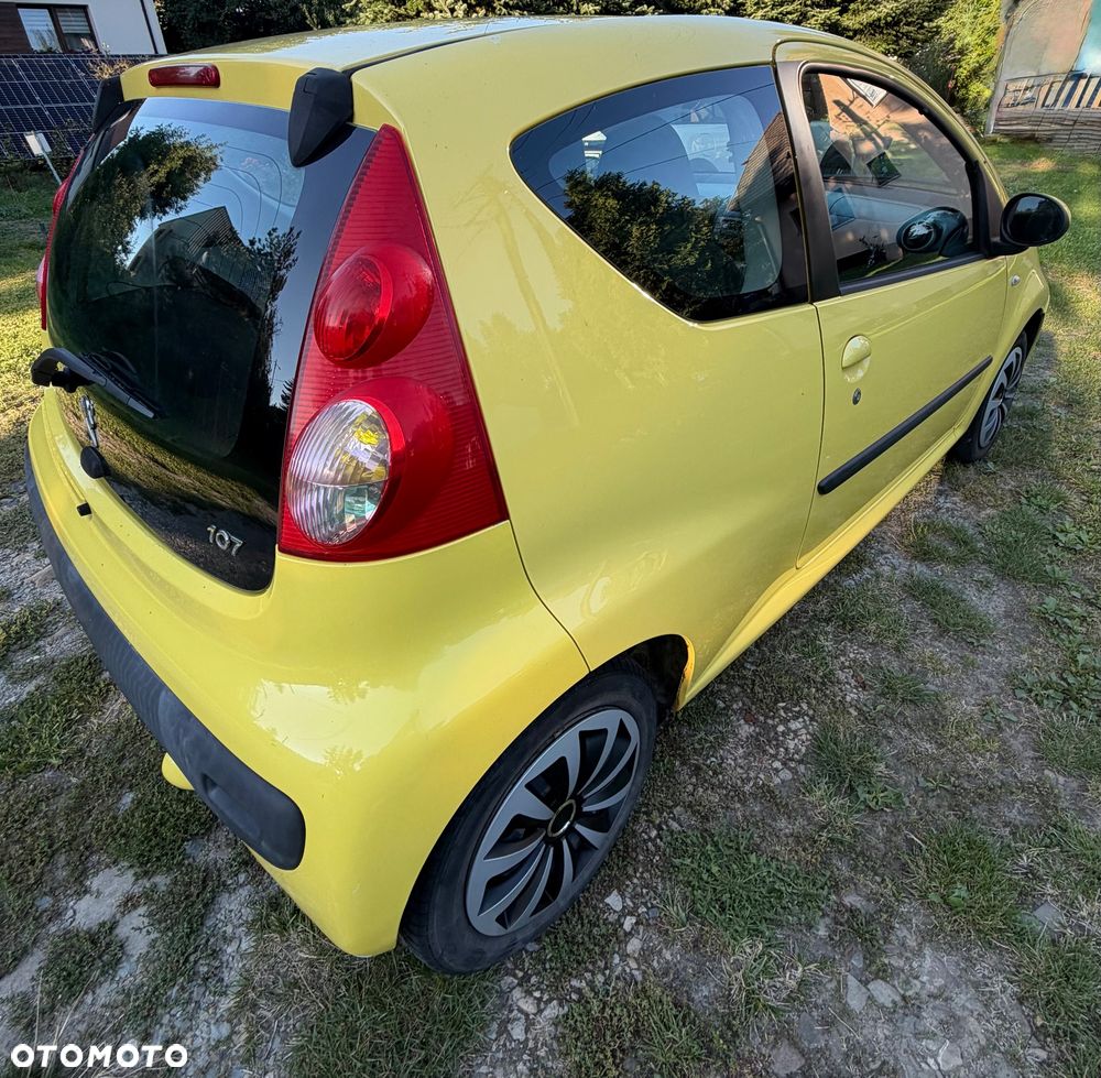 Peugeot 107 - 3