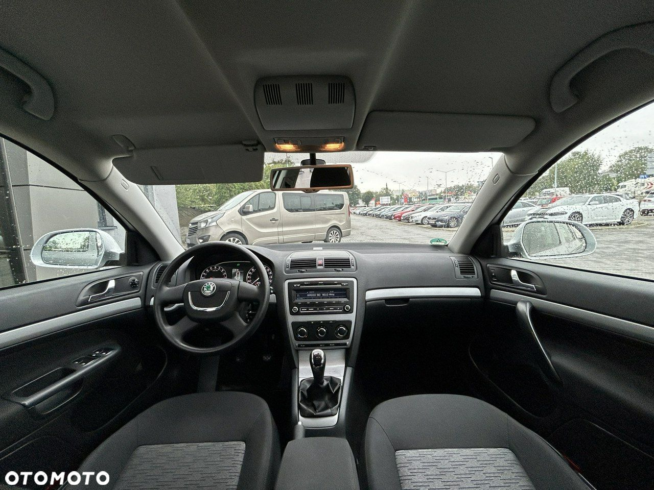 Skoda Octavia 1.6 TDI DPF Ambition - 10