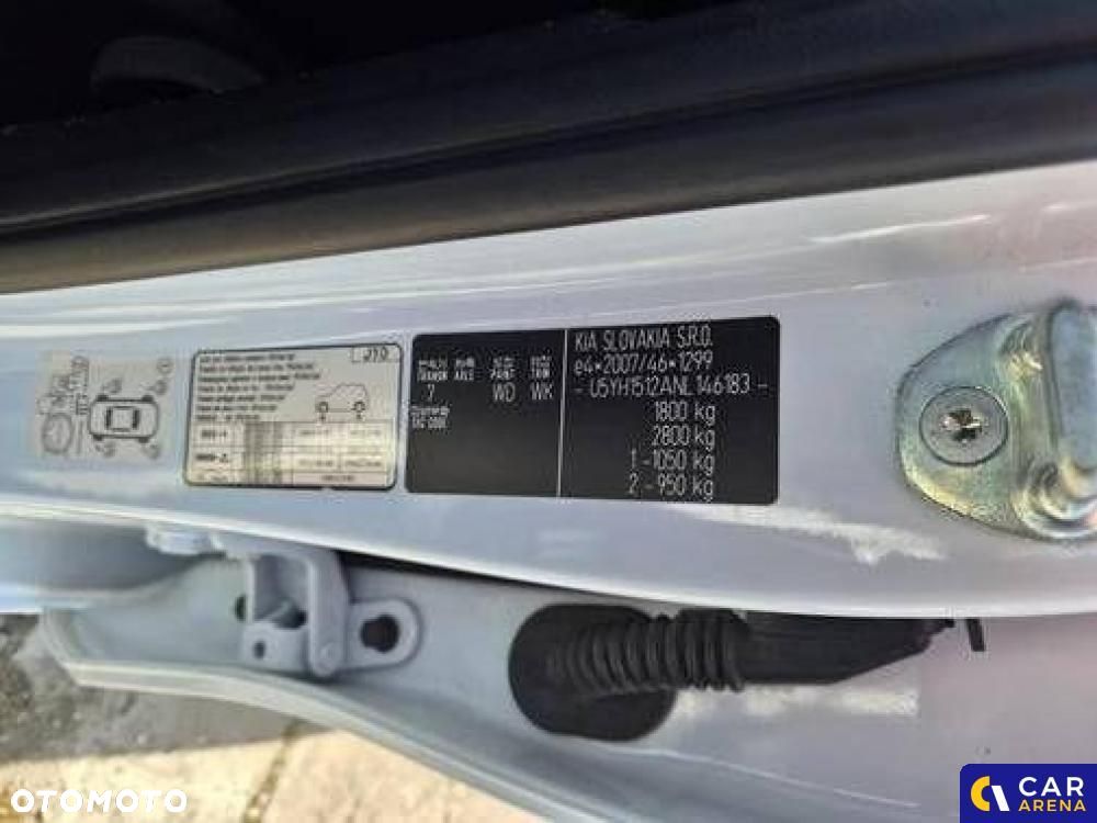 Kia Ceed - 8