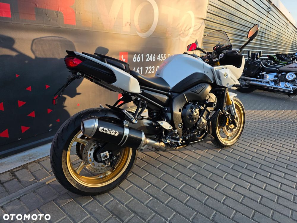 Yamaha FZ8 - 6