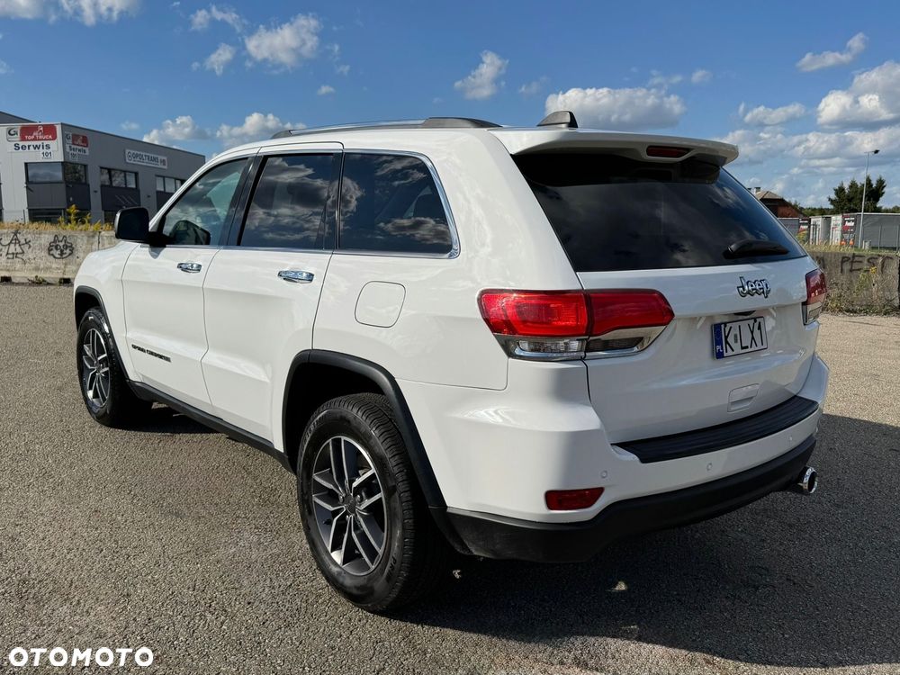 Jeep Grand Cherokee - 3
