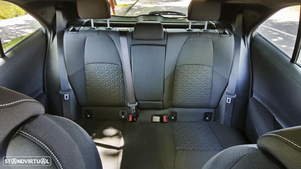 Toyota Corolla 1.8 Hybrid Comfort+P.Sport - 15