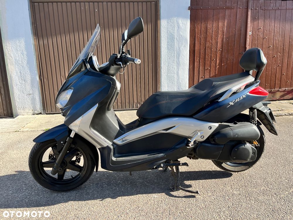Yamaha X-max - 1