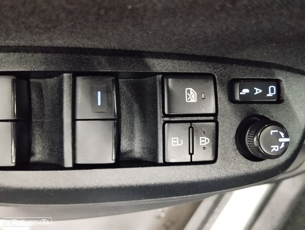 Toyota Yaris Cross 1.5 HDF Square Collection - 20