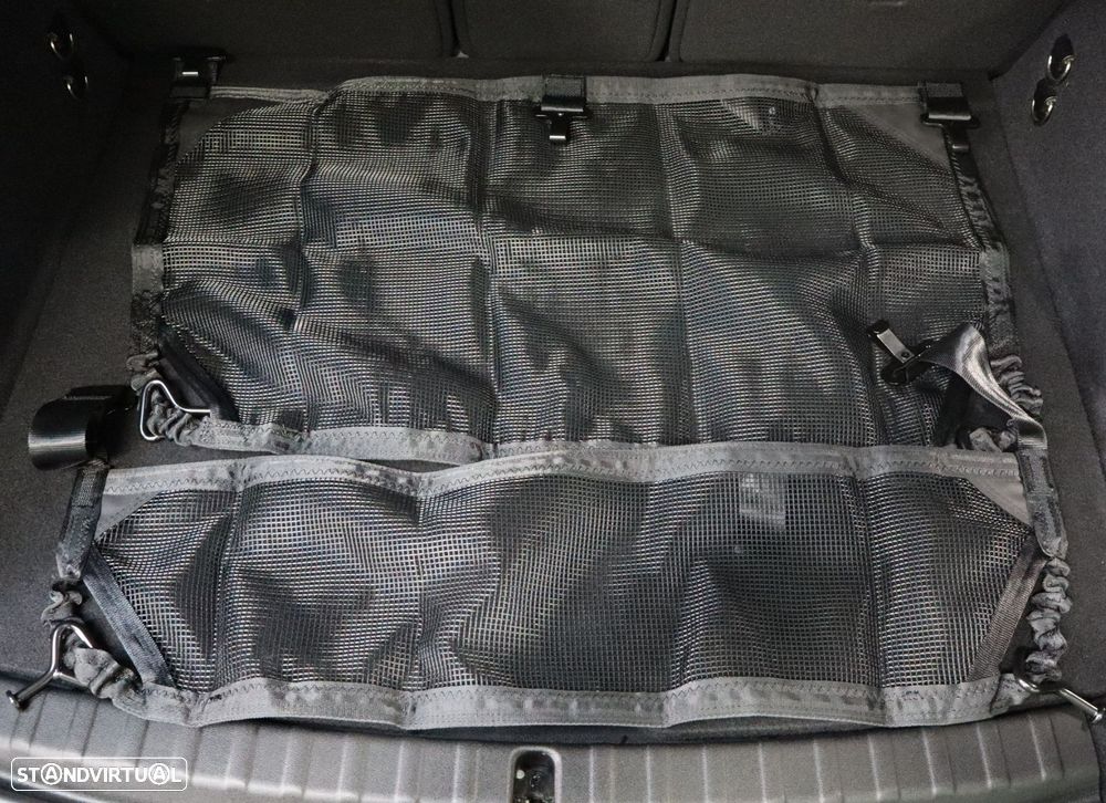 BMW 218 Active Tourer i Auto - 31