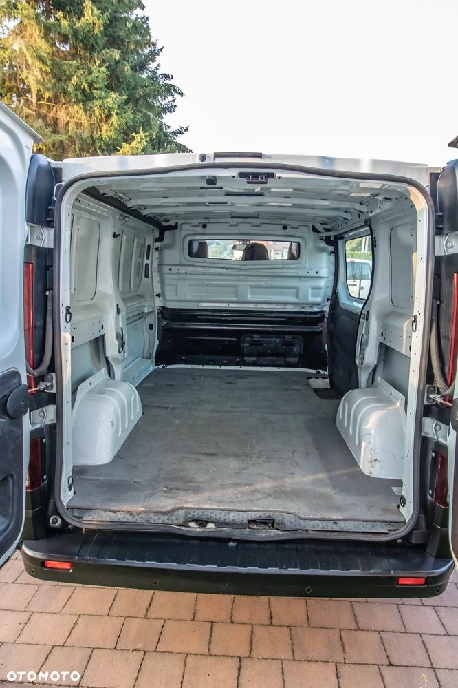 Renault Trafic - 15