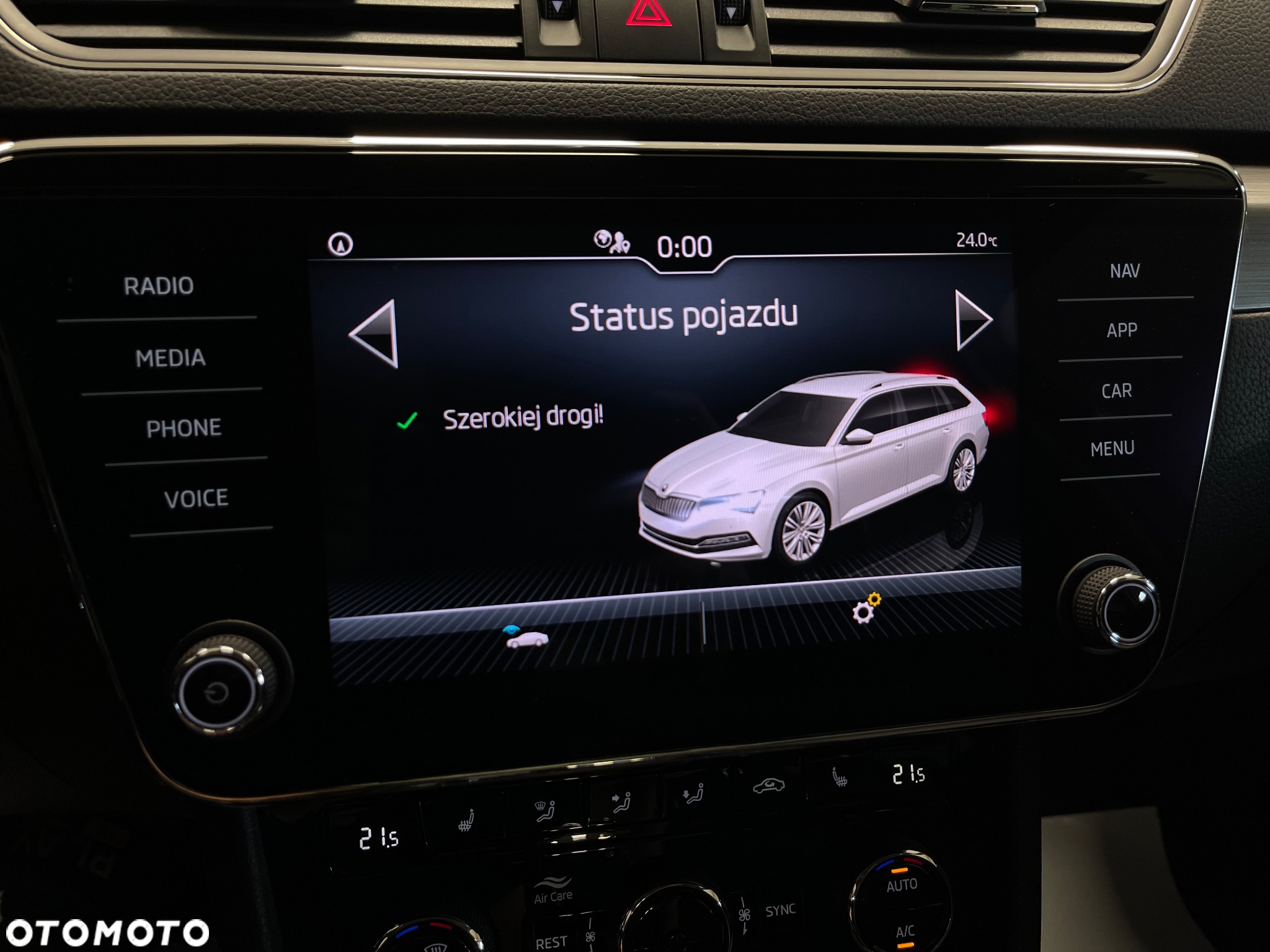 Skoda Superb 2.0 TDI SCR Style DSG - 16