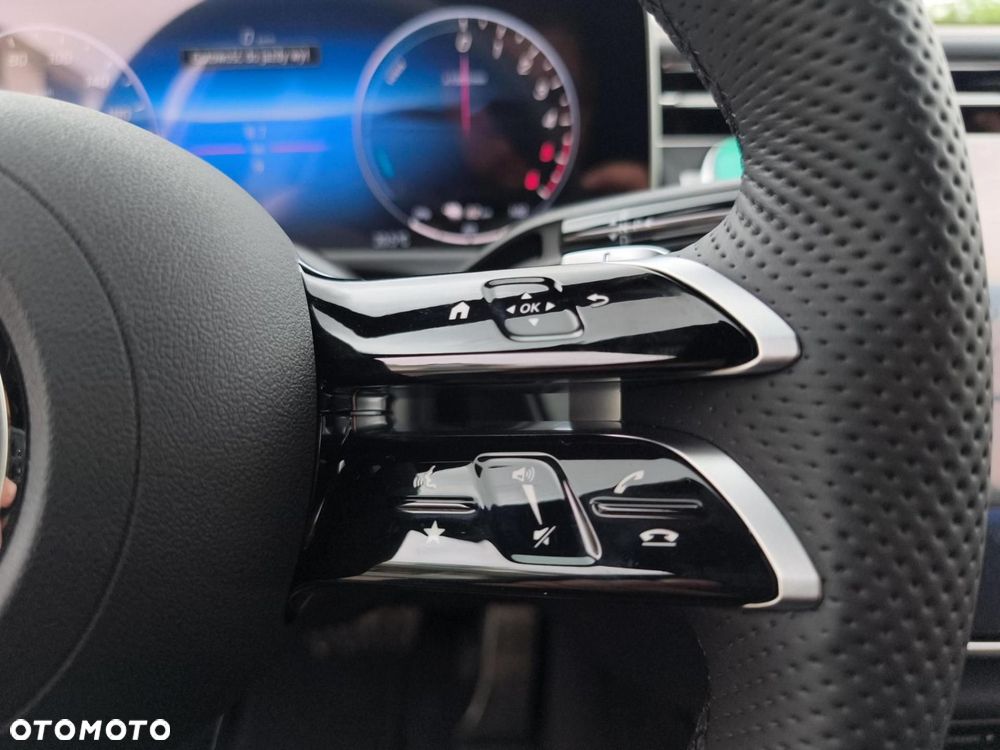 Mercedes-Benz Klasa E - 16