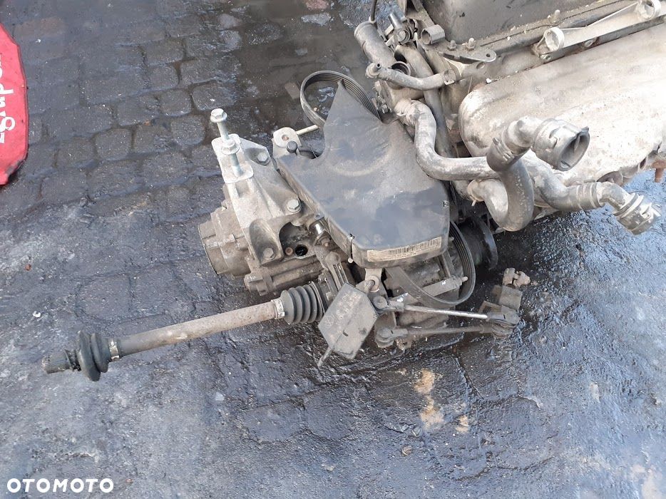 SILNIK AUDI A3 8L GOLF 4 1.6 AKL OCTAVIA I TOLEDO II LEON I - 2