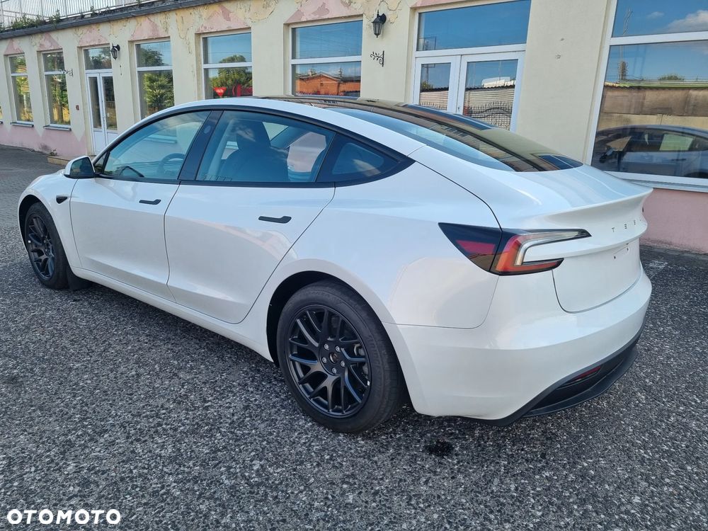 Tesla Model 3 Langstreckenbatterie Allradantrieb Dual Motor - 1