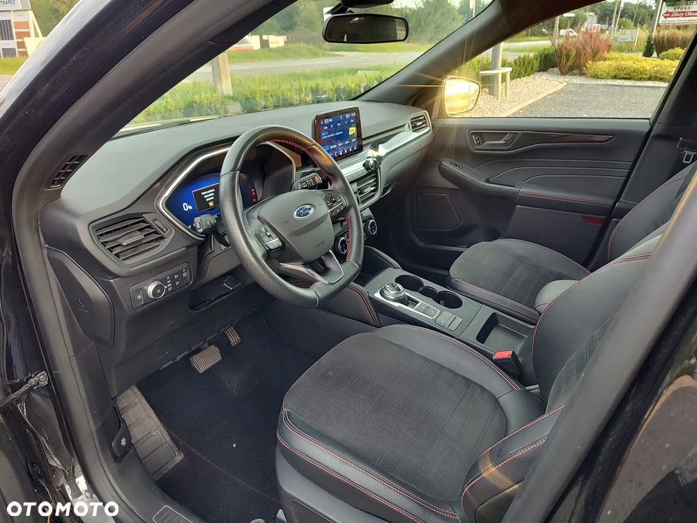 Ford Kuga 2.5P PHEV FWD ST-Line - 14