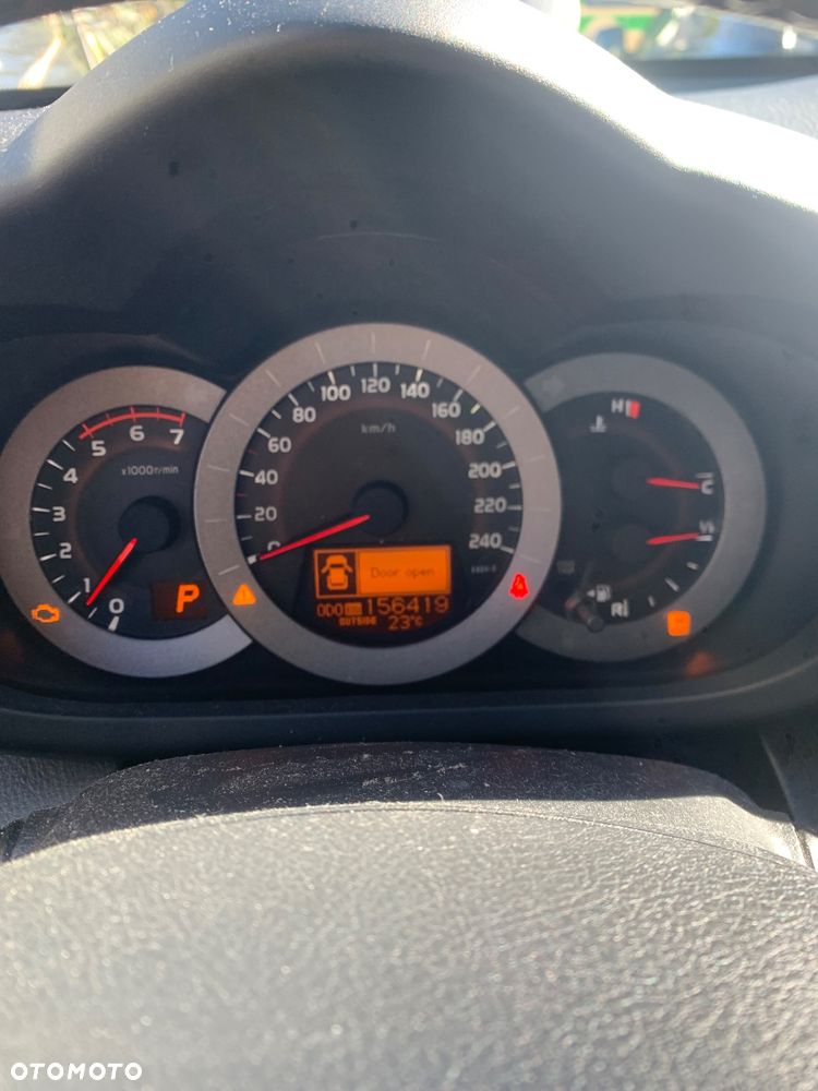 Toyota RAV4 - 5