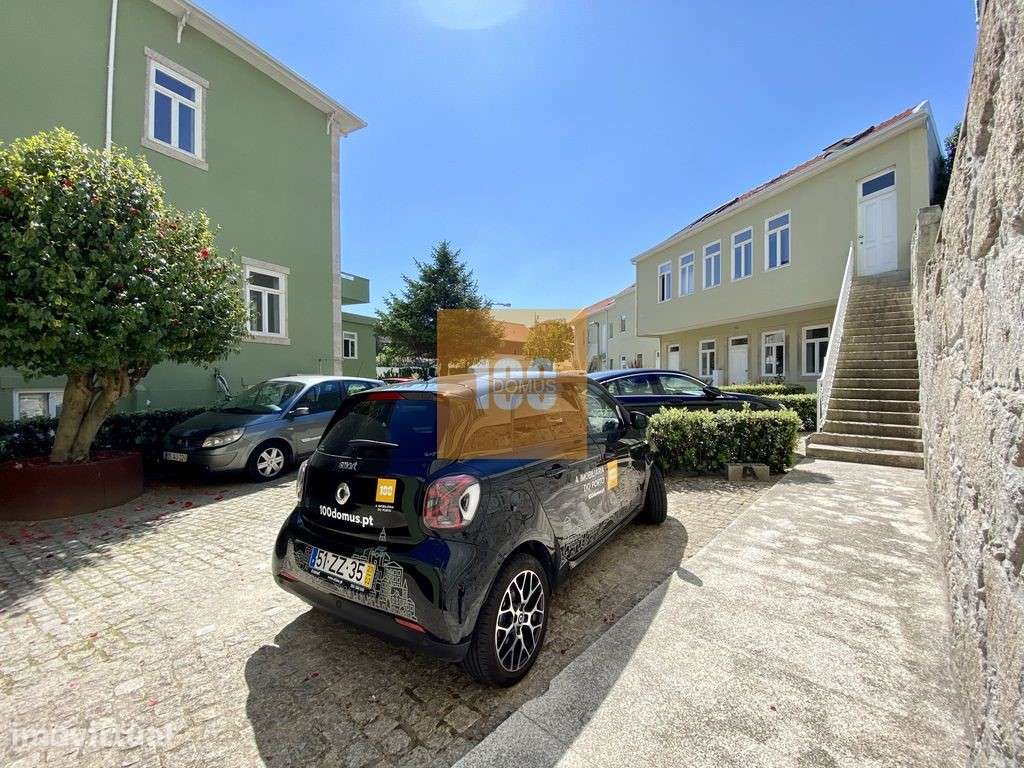 T1 com terraço ao metro Faria Guimarães - Grande imagem: 2/22