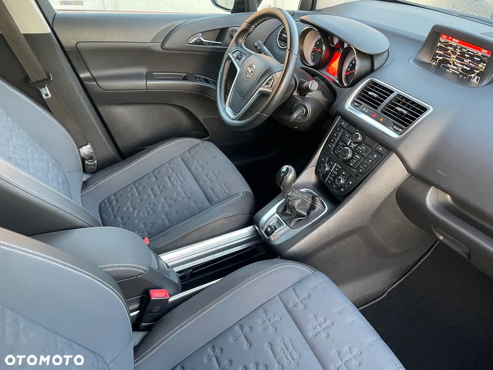 Opel Meriva 1.4 T Cosmo - 13
