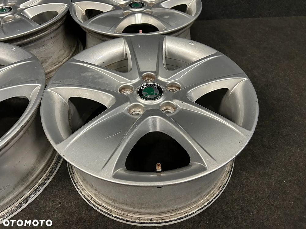 Alufelgi Skoda Octavia II, III 16 cali 5x112 4szt. Ładne! - 9