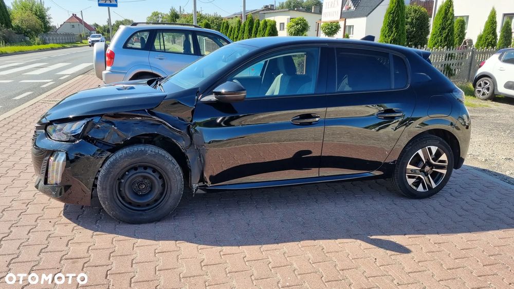 Peugeot 208 Benzin 100 Allure - 9